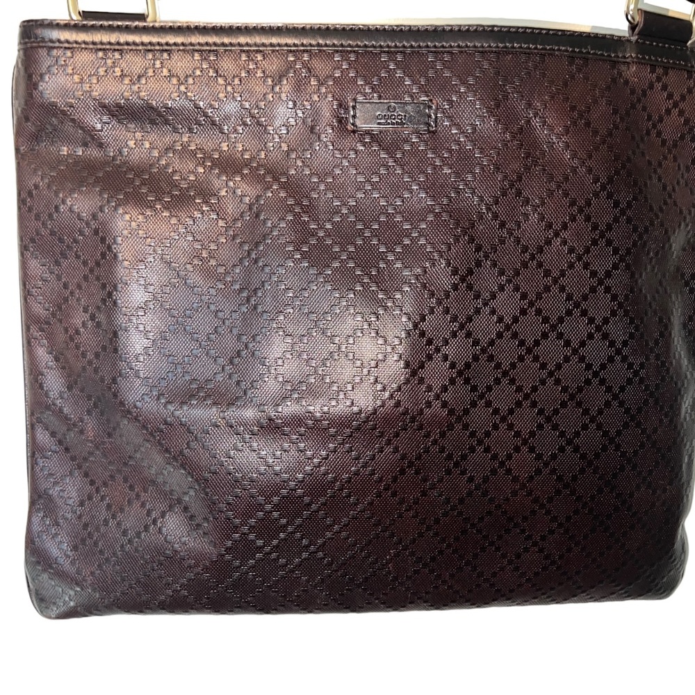 💎 SOLD - GUCCI Diamonte Embossed Leather Slim Zip Closure Crossbody Authentic! - Picture 3 of 16